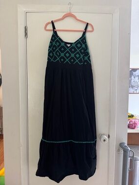 Ava & Viv Navy Maxi Dress with Teal Embroidered Bodice
